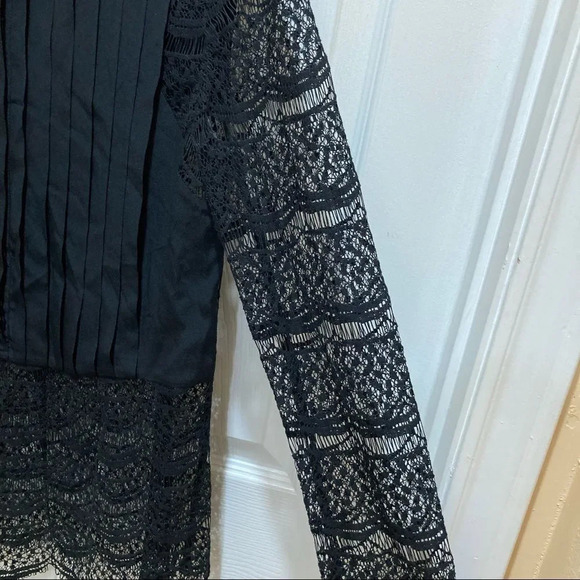 MARISSA WEBB Meadow Lace Tuxedo Blouse in Black Size Small - Picture 6 of 7
